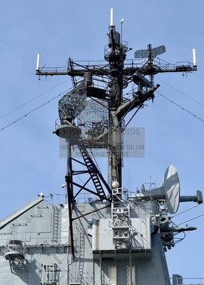 USS INTREPID CV-11 AIRCRAFT CARRIER NAVY SHIP 5X7 PHOTO