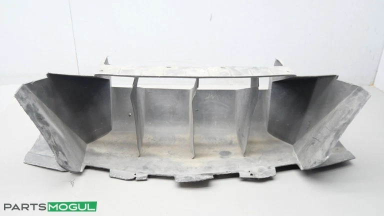 Protector de parrilla de conducto de aire fascia parachoques delantero Saturn Sky 2007-2010 10364154 OEM Foto 2 de 4