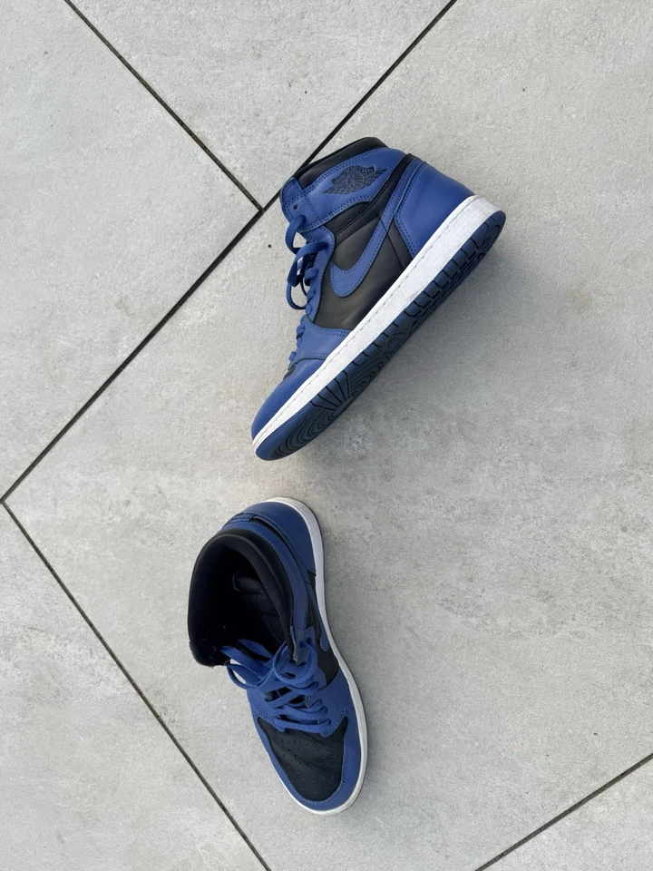 Nike Air Jordan 1 Retro High OG Dark Marina Blue Size UK 9 / US 10 / EU 44, photo 3 of 5