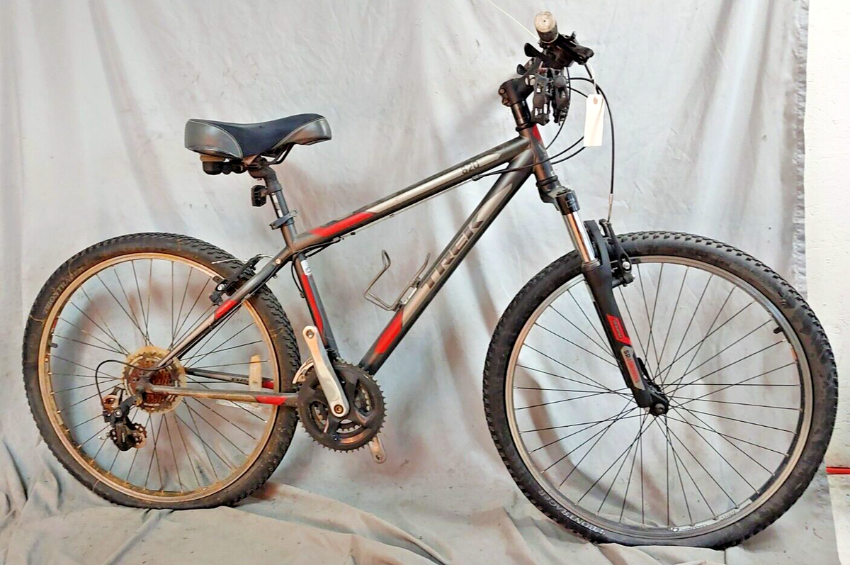 2020 Trek 820 MTB Bike 16