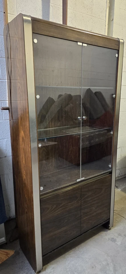 Gabinete Fundadores Moderno Mediados de Siglo Excelente Estado Foto 2 de 4