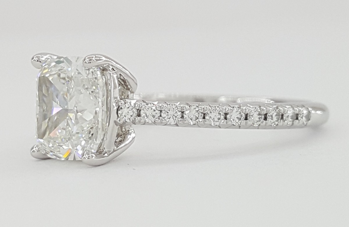 Elongated Cushion True Platinum 950 Tiffany Co Novo Elongated