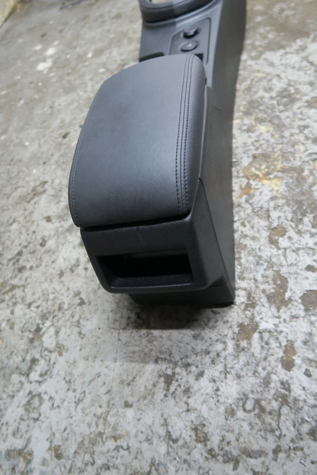 Peugeot RCZ 2013 3 puertas consola central central central reposabrazos portavasos YM14300477  Foto 4 de 4