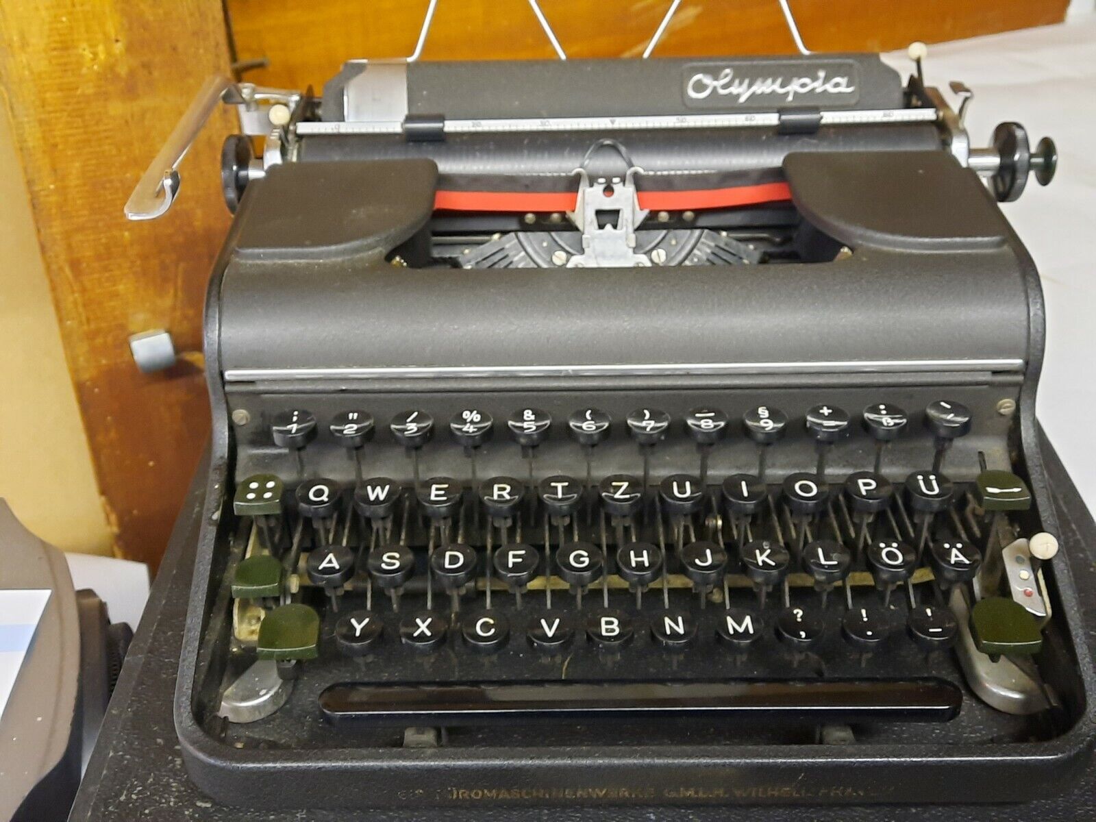 Olympia zabytkowa maszyna do pisania, Orbis Büromaschinenwerke GmbH Wilhelmshaven 40s NOWE zamówienie pocztowe