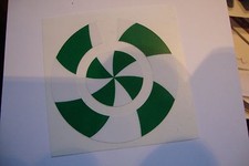 16 GREEN AND WHITE CROWN