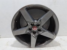 2018 JAGUAR XE 8.5JX18CHX55  GX73-1007-GA 