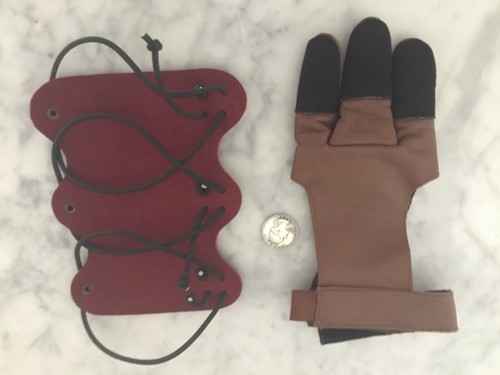 NOS ARCHERY NEW LEATHER ARM GUARD SHOOTING GLOVE ADULT M RARE USA BOW SHOOTING A - Picture 2 of 8
