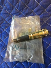 NOS Mercedes BERU 380 SE SEC SEL SL 420 500 560 Spark Plug Connector 0300055103