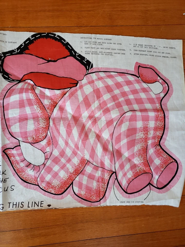 Vintage 1960s Pink Gingham Elephant Fabric Panel doll pillow cut n Sew Pattern - Image 3 of 4