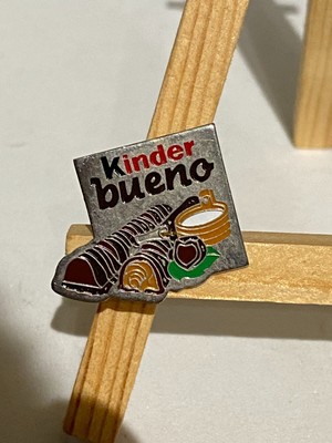 (PI1) pins pin's pin vintage ferrero kinder bueno