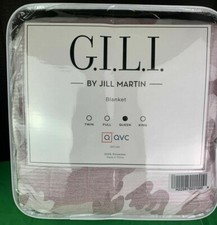 G.I.L.I. Jill Martin Queen Cozy Pink Camo Revers Blush Queen Size Bed Blanket