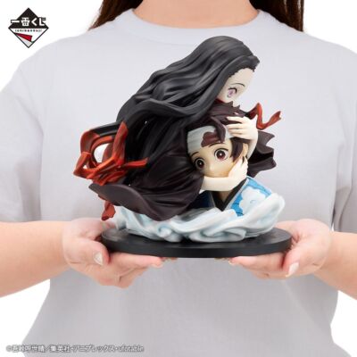 Demon Slayer Ichiban Kuji ArtScale Memoria Locus Tanjiro & Nezuko