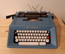 Macchina da scrivere OLIVETTI STUDIO 46 , carrozzeria metallica - con valigetta