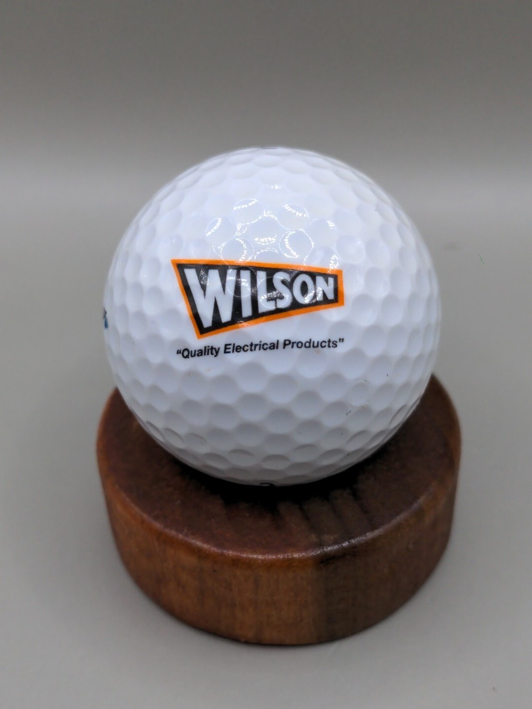 Wilson Logo Golf Ball Maxfli Collectors Display Ball Electrical Products