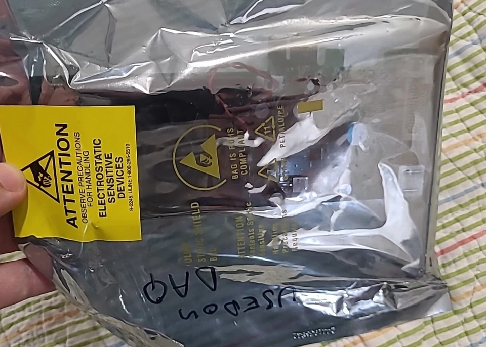 HP 464762-001 ASUS NVIDIA GeForce 8400 GS 256MB PCIe x16 W/SVIDEO - Image 2 of 4