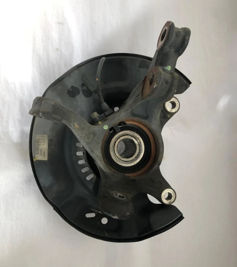 2006-2019 Toyota Yaris Front Left Driver Spindle Knuckle Assembly Oem Foto 2 de 4