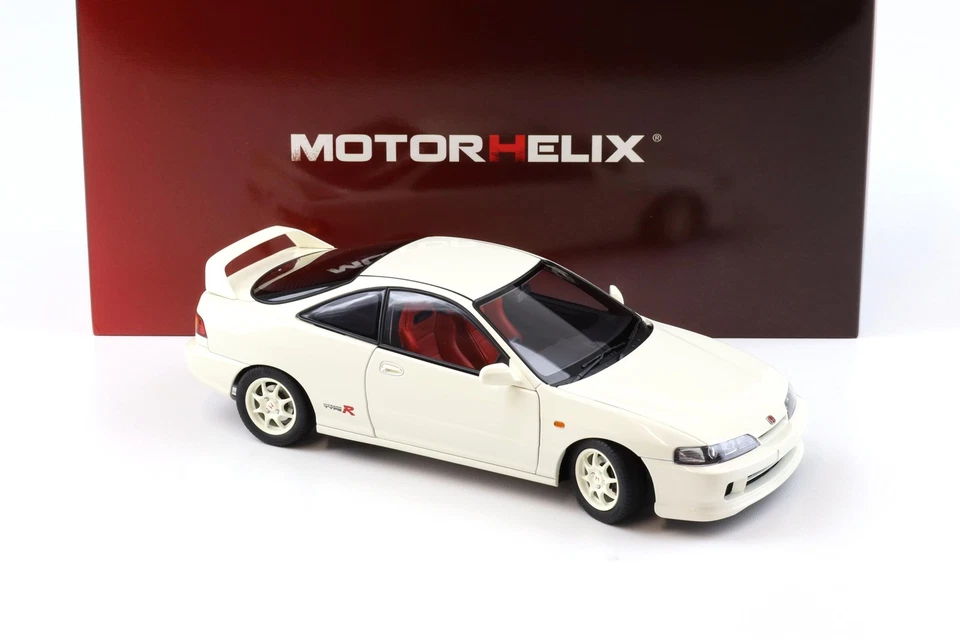 1:18 MOTORHELIX Honda Integra Tipo R (DC2) Pre-facelift Campionato Bianco M8520 - Immagine 2 di 4