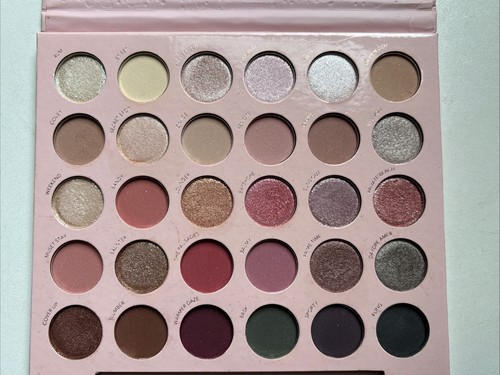Smoke N Roses Eyeshadow Palette - Picture 8 of 9
