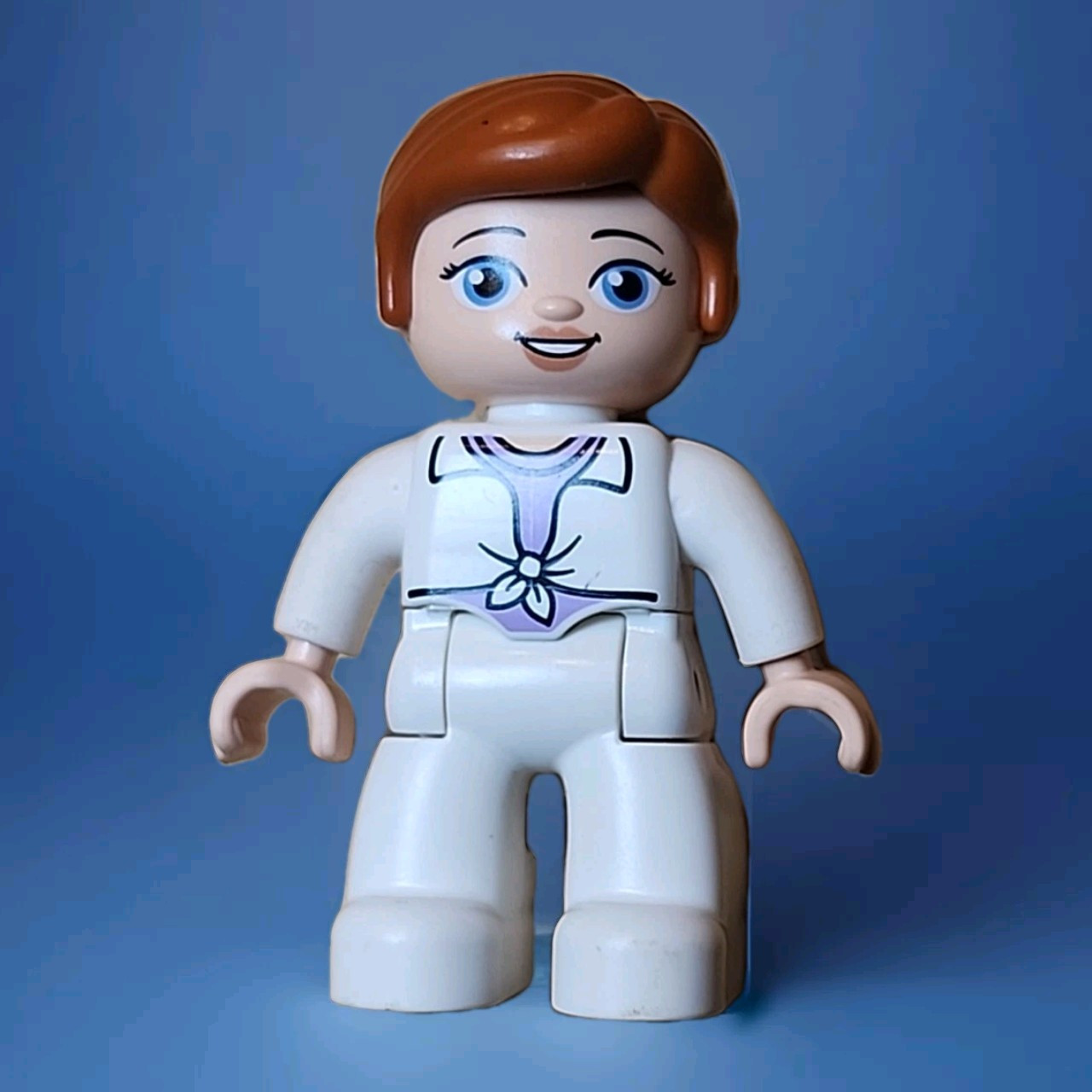 Jurassic World LEGO DUPLO Minifigure From 10938 Claire Dearing Park Bot