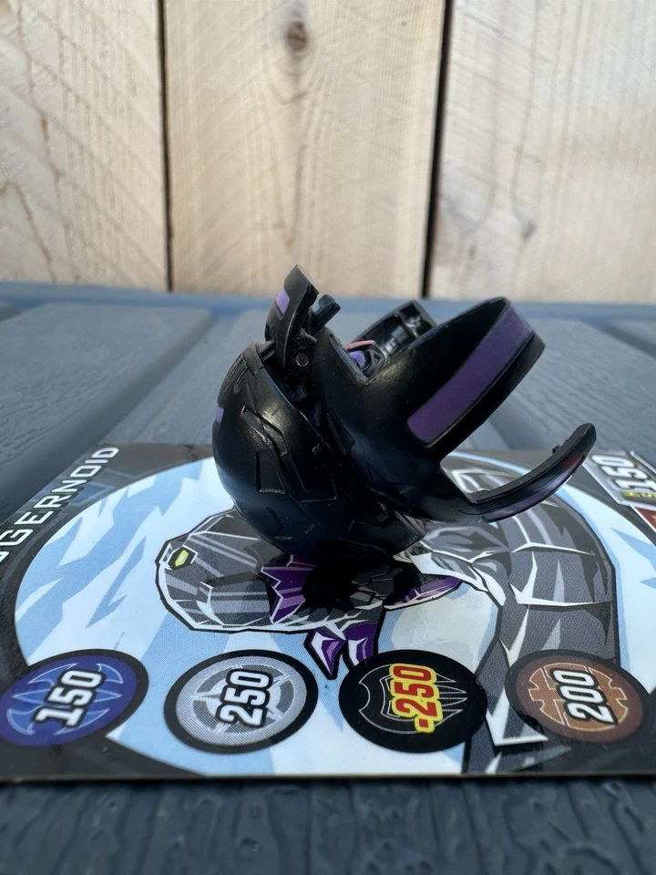 Bakugan Laserman Black Darkus Open Core B1 350G com cartão mostrado VER ESCRIVANINHA - Imagem 3 de 4