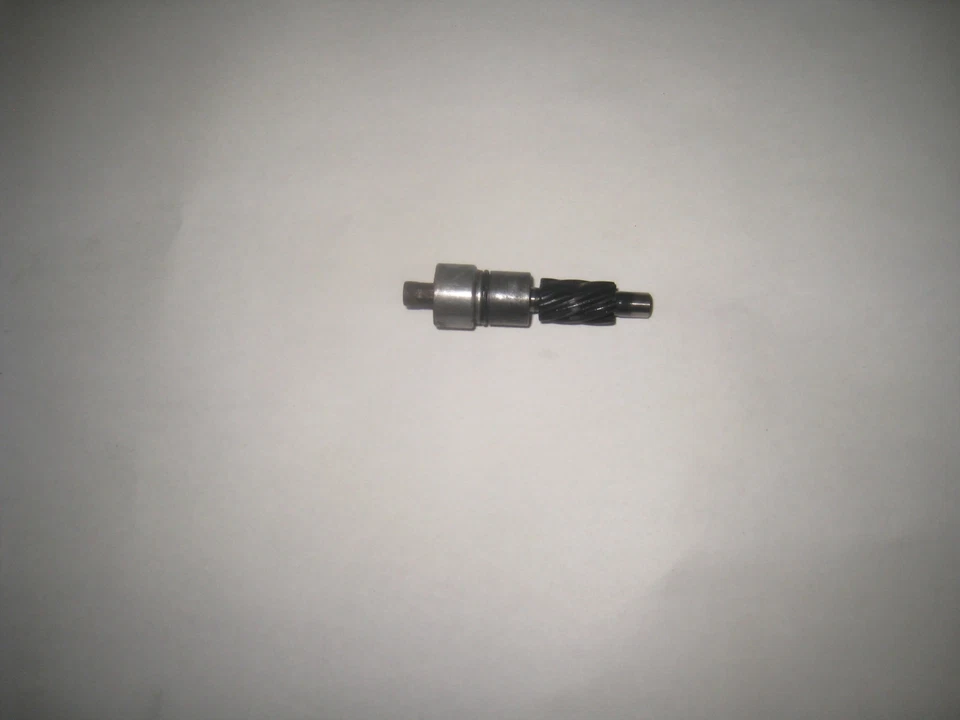 1971 KAWASAKI F7 175 TACHOMETER GEAR - Image 2 of 4