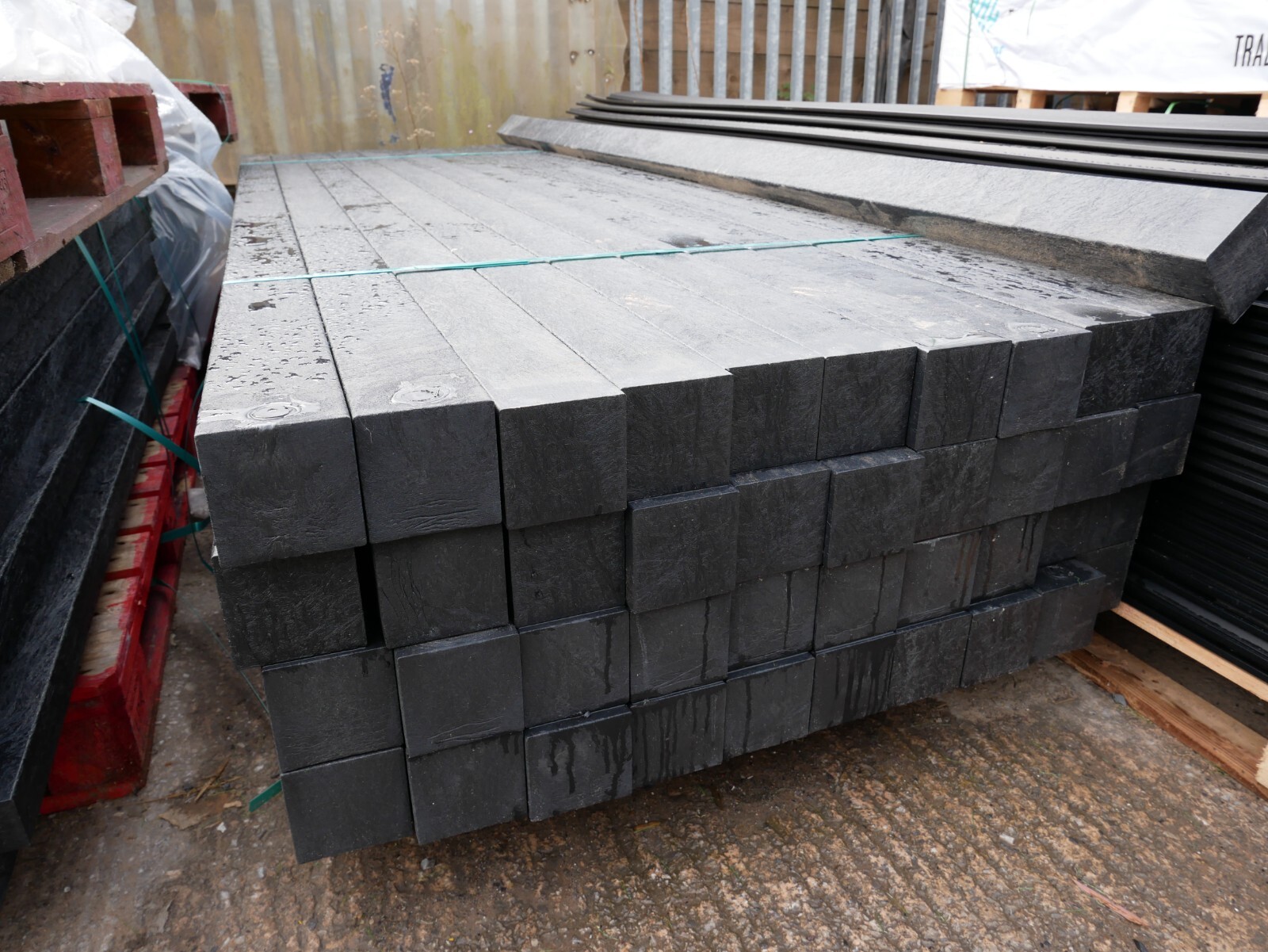 Compesate Stakes Recycled Plastic Composite Battens, Bendy Everedge Posts Stakes Joists ...