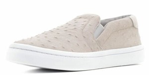adidas court vantage slip on
