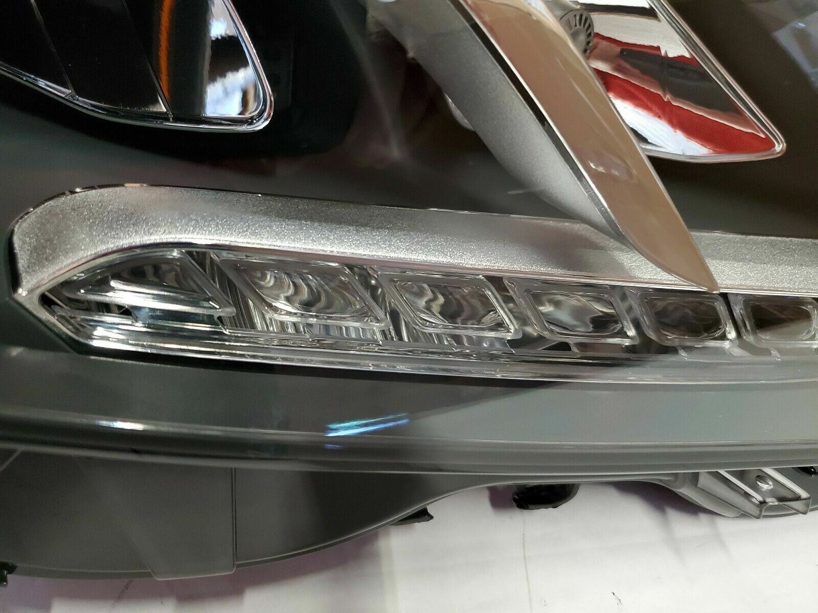 Headlight RH Pasger Side Fit 2014-16 Mercedes-Benz E-Class 