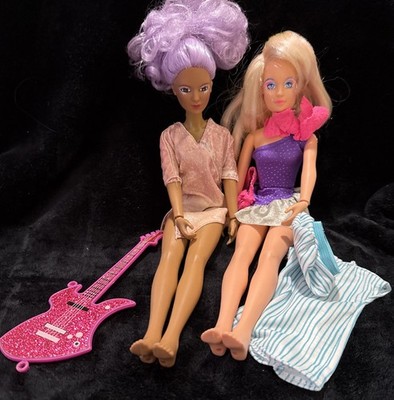 Jem & Shana Dolls Gem & Holograms VTG HASBRO 1985 Guitar Xtra Outfit Gem Unteste