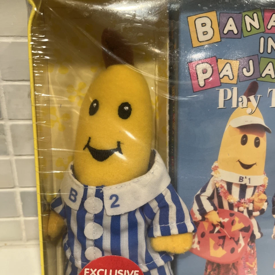 Bananas in Pajamas 7" Plush & Play Time VHS 1997 TOMY New Vintage Box Set - Image 4 of 4