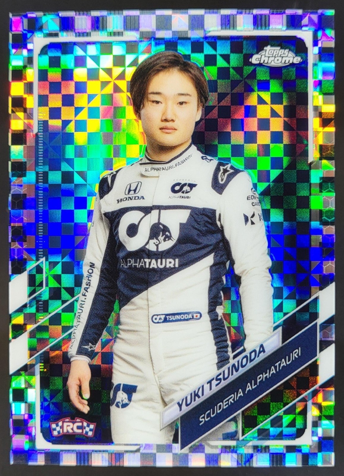 2021 Topps Chrome Formula 1 Yuki Tsunoda Checker Flag Refractor #14 RC MV