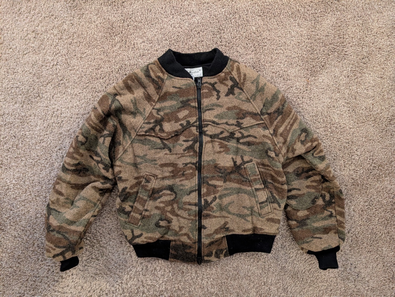 King Of The Mountain Wool Jacket Camo Large USA Hunting FREE SHIPPING 