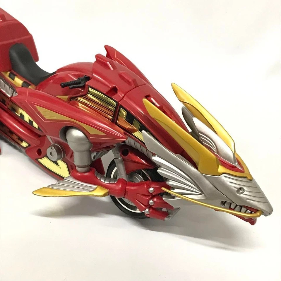 Bandai Masked Kamen Rider Dragon Knight S.H.Figuarts Ryuki Survive & Dragranzer Foto 4 de 4