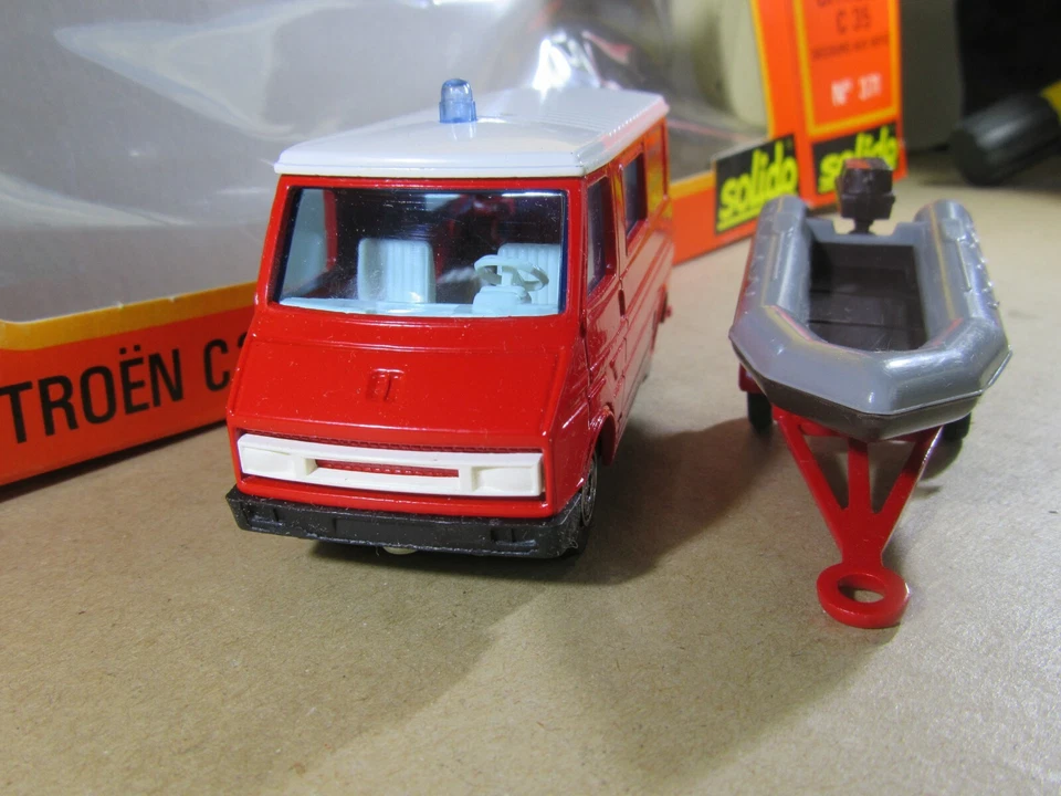 299S 1976'S Solido 371 France Citroën C35 Rescue For Noyes 1:50 +Box - Image 2 of 4