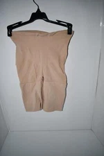 SPANX Seamless Power Sculpting Mid-Thigh Short in Nude Size: 1X #2744 NW OUT Tag