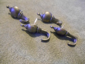 Lot Set 5 Decorative Push Pins Hangers Maybe Hillman Fasteners 4