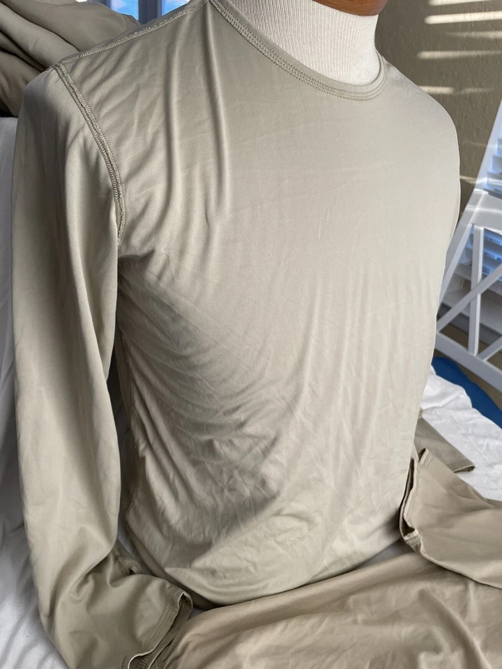 Undershirt + Drawers - Light Weight Cold Weather Large MILLIKEN ECWCS - Image 3 of 4