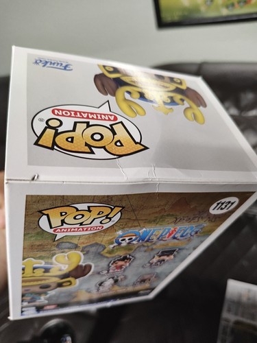 Funko Pop! One Piece Funko Excl Armored Chopper Chase & Common 1131 NOT MINT - Picture 8 of 12