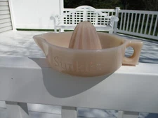 SUNKIST REAMER IN LIGHT CARMEL OR TUSCIN LOOKS UNUSED
