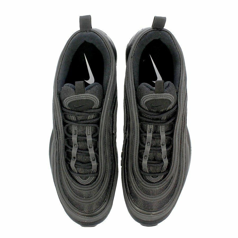 nike reflective trainers