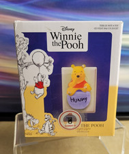 DISNEY Winnie the Pooh w/ Hunny Pot Night Light, Light Sensing, New in Box