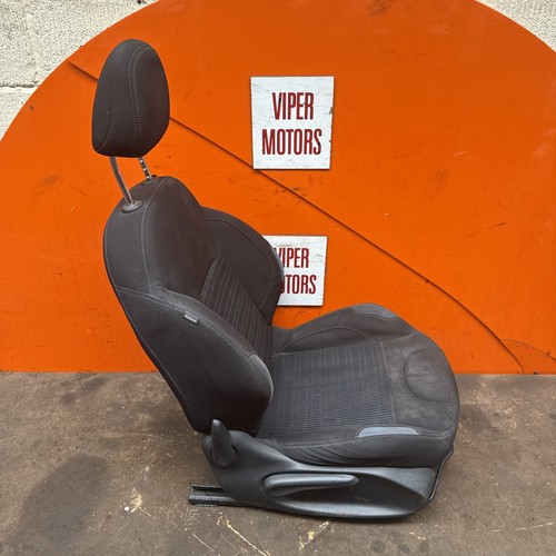 Peugeot 208 Front Seat Drivers Offside Black & Blue Stripe 5 Door 2012-2019 - Picture 12 of 14