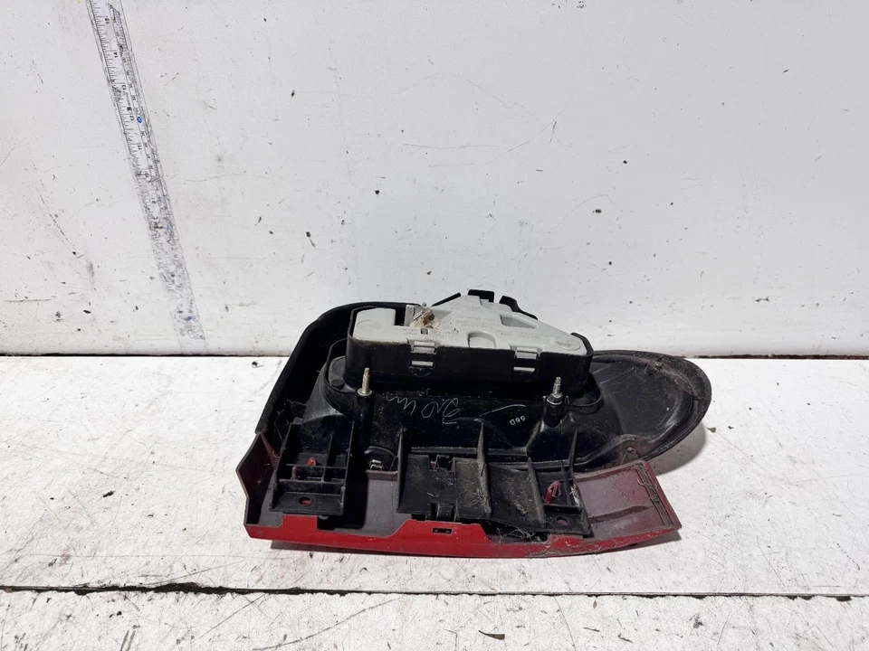 Mazda 121 Left Tail Light DB 12/1990-12/1997 - image 4 of 4