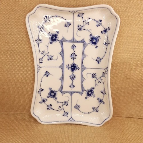 Royal Copenhagen Blue Fluted Plain Tray for Cream & Sugar