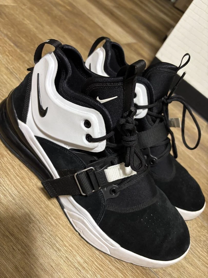 Nike Air Force 270 Utility Nero Bianco Sneakers Uomo US 11