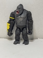 Godzilla X Kong Movie Giant Kong 11 inch Figure w/B.E.A.S.T Glove 2024 Playmates