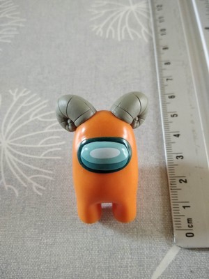 figurine AMONG US - tomy  - innersloth  TOIKIDO - orange avec cornes