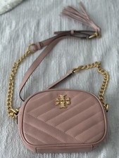 Tory Burch Kira Chevron Camera Bag Desert Dune Brown Crossbody Gold Logo Chain