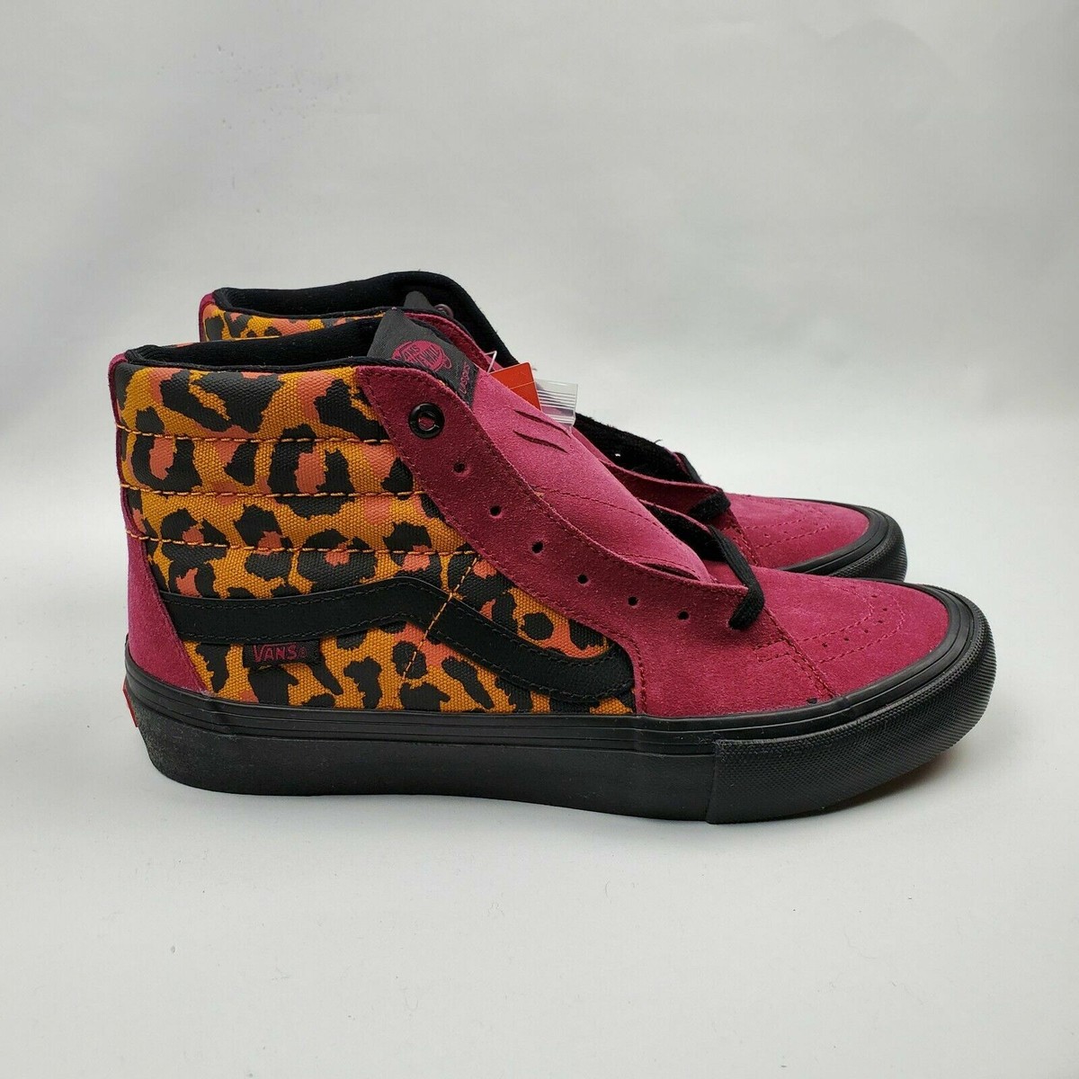 NWB Vans SK8-Hi Pro-punk beet red/black VN0A45JDUZL NWB Vans SK8-Hi Pro-punk beet red/black VN0A45JDUZL