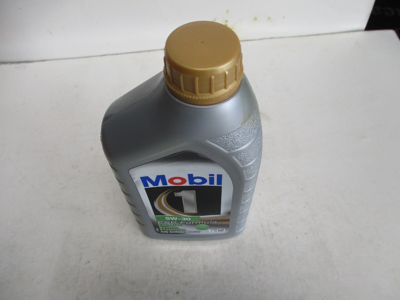 NEW Mobil 1   5W-30 ESP Formula Synthetic Motor Oil - 1 Quart NOS
